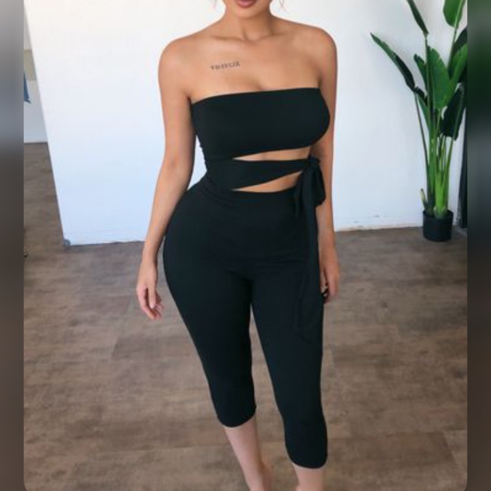 OOTDFASH boutique black tube jumpsuit size large